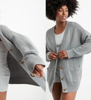 Aerie Oversized Varsity Knit Cardigan XS Front Pockets Button Relaxed Fit